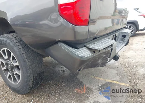 2014 Toyota Tundra Limited 5.7L V8 из США, поврежденный, VIN 5TFFY5F17EX150749